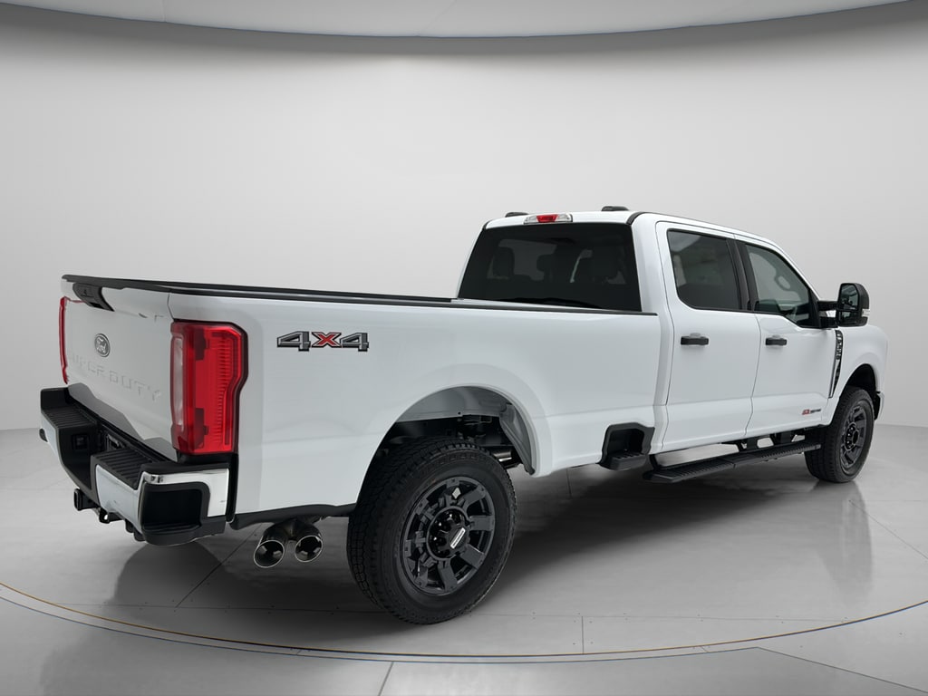 New 2027 Ford F-350SD XLT Truck