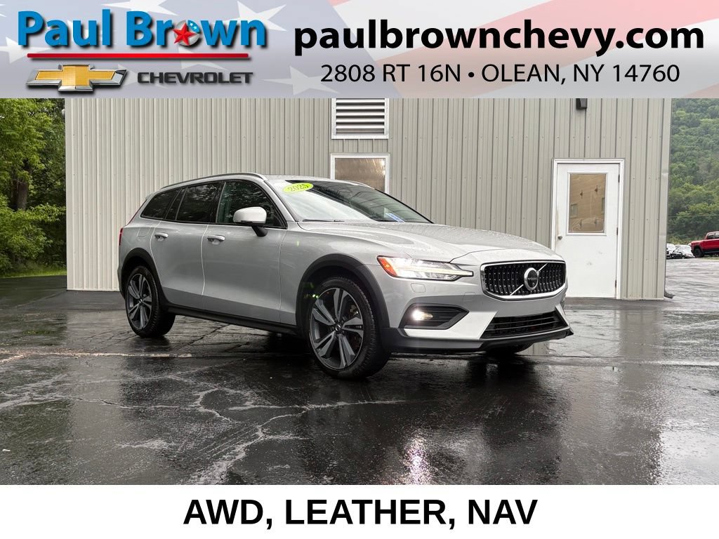 2025 Volvo V60 Cross Country