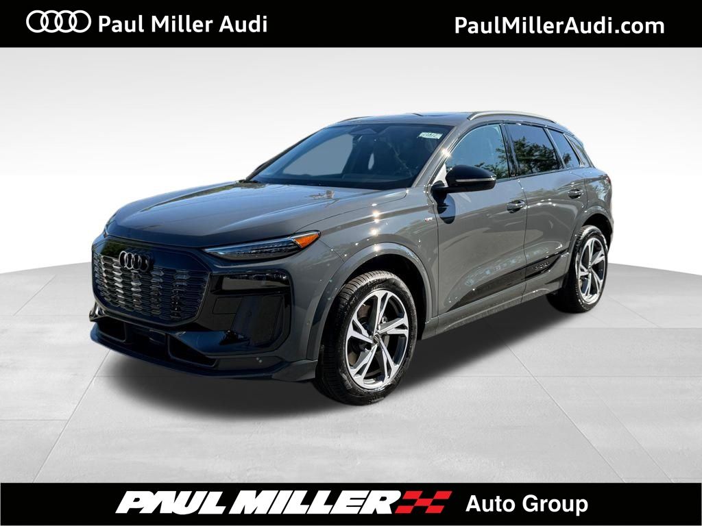  Audi Q6 e-tron