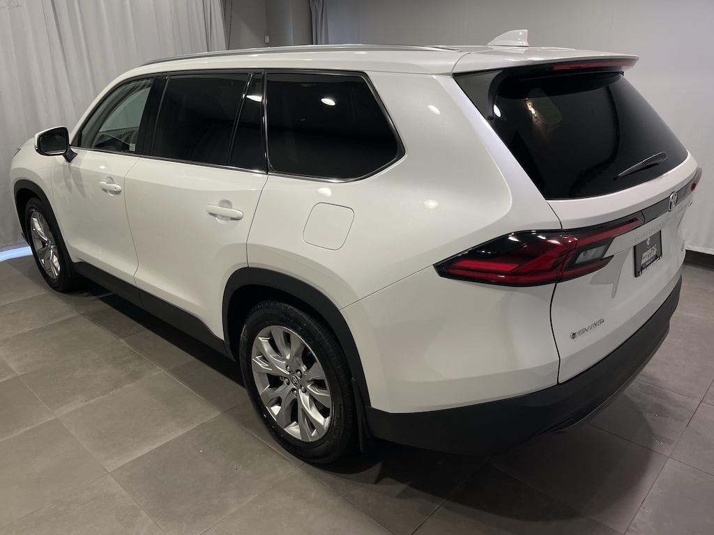 Used 2026 Toyota Grand Highlander Hybrid LE Hybrid LE AWD