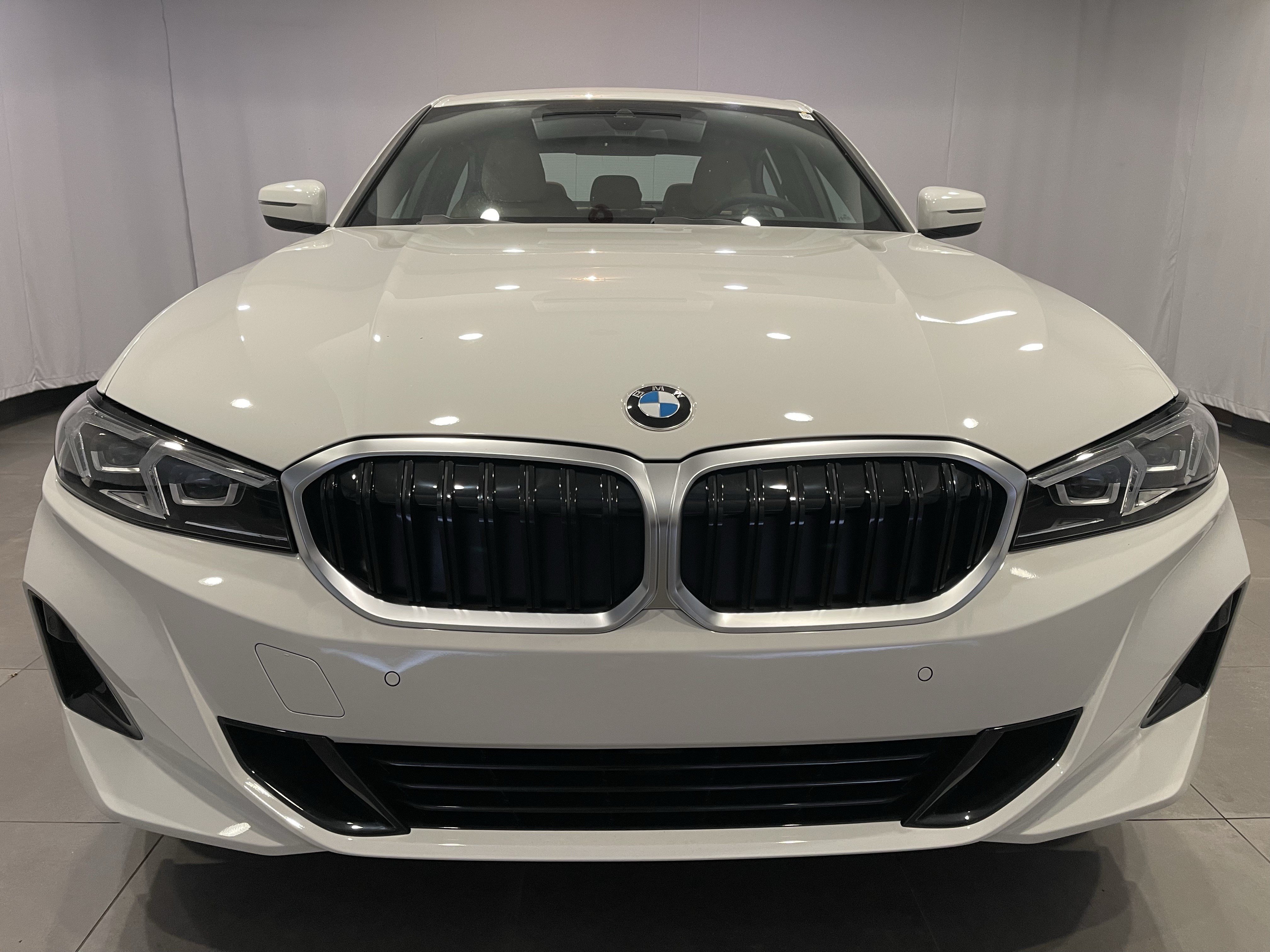 New 2026 BMW 330i xDrive Sedan