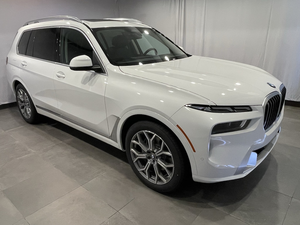 New 2027 BMW X7 xDrive40i SUV