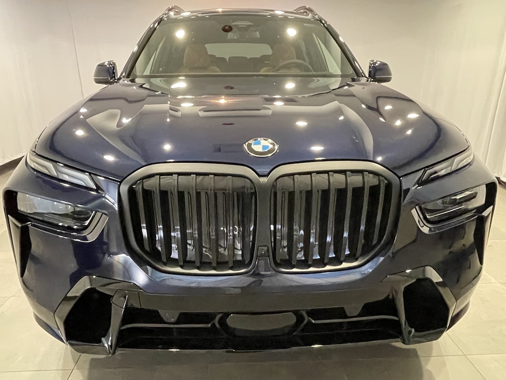 New 2027 BMW X7 xDrive40i SUV
