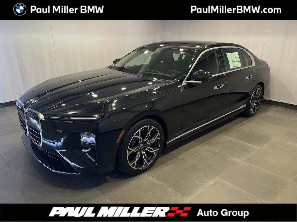 New 2027 BMW 740i xDrive Sedan