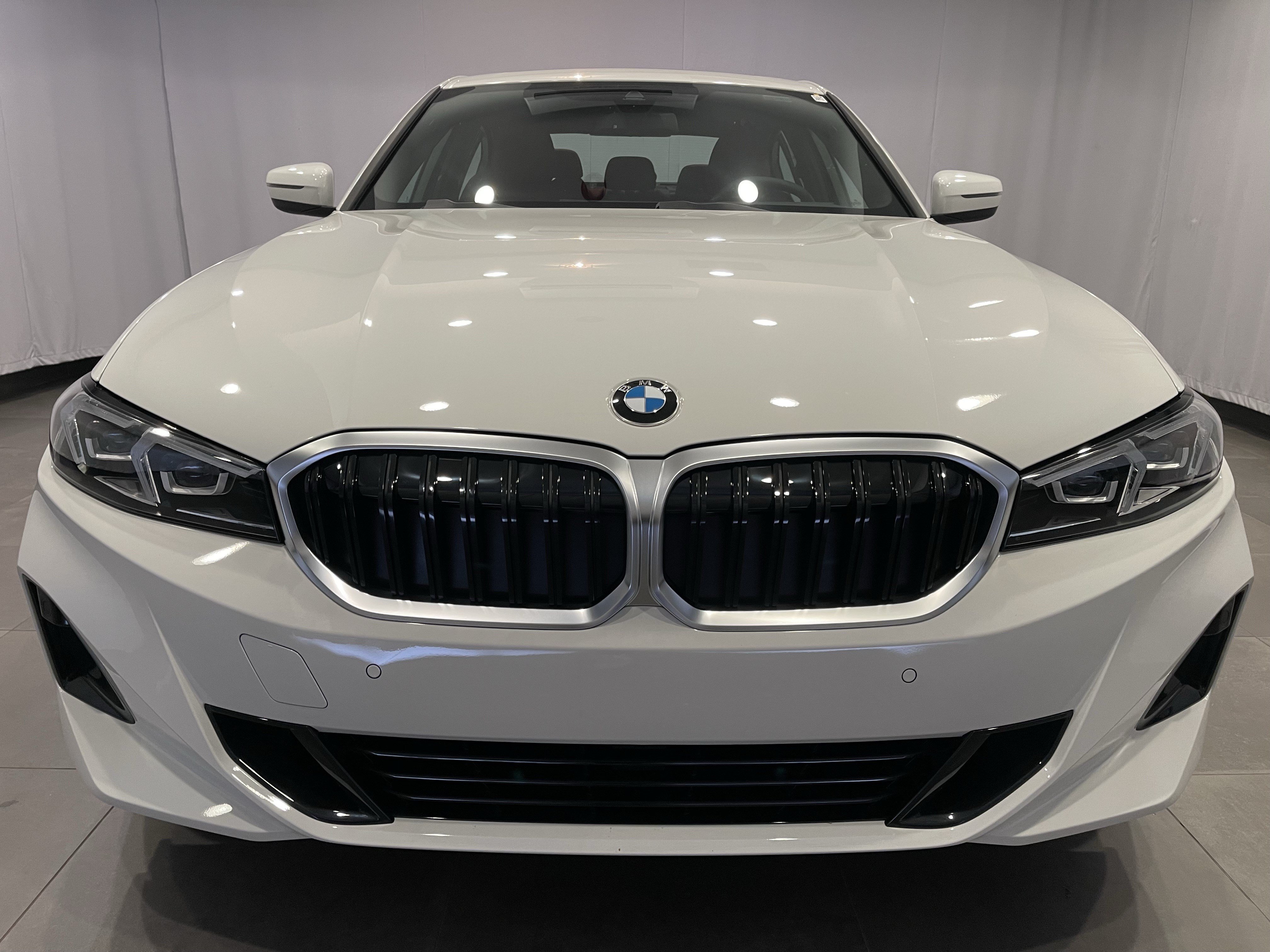 New 2026 BMW 330i xDrive Sedan