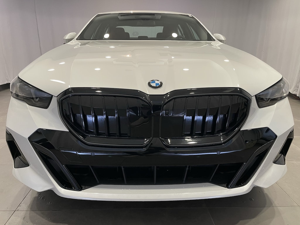 New 2027 BMW 530i xDrive Sedan