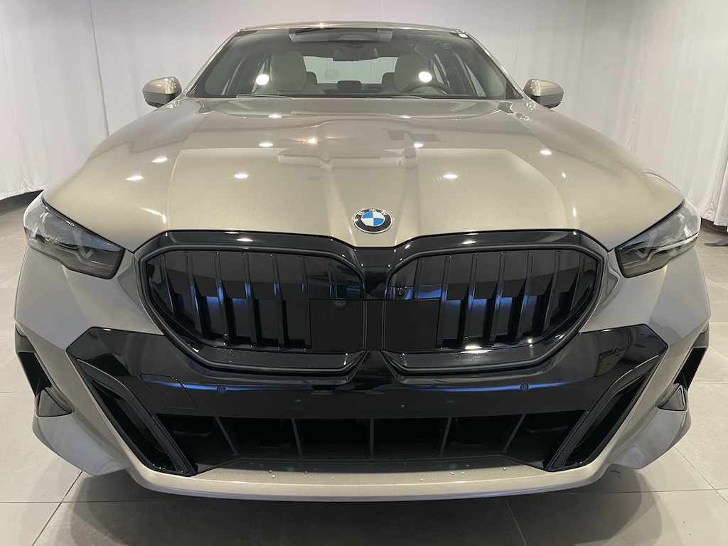 New 2027 BMW 530i xDrive Sedan