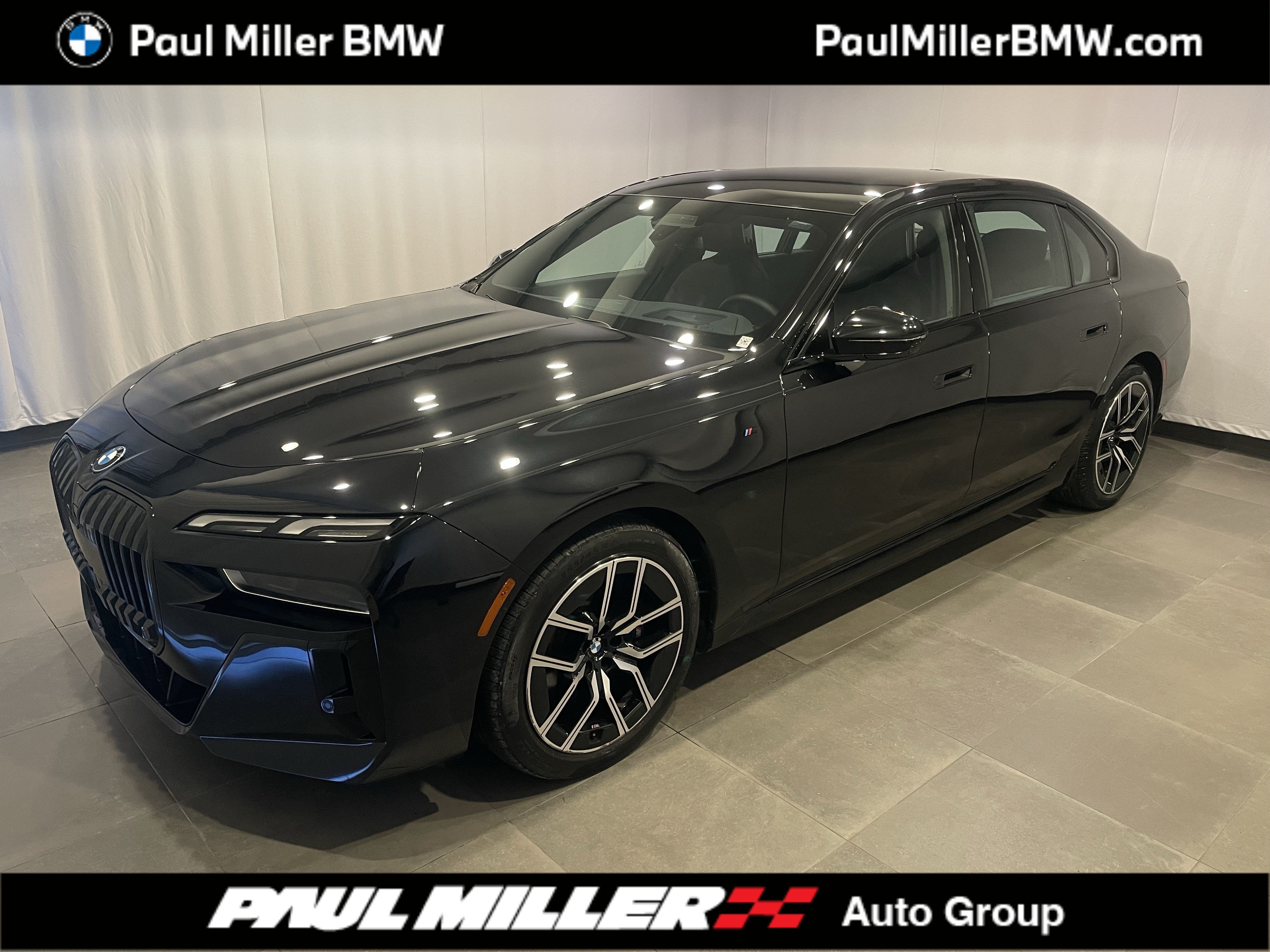  BMW i7