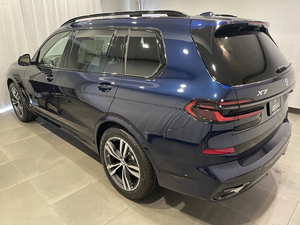 New 2027 BMW X7 xDrive40i SUV