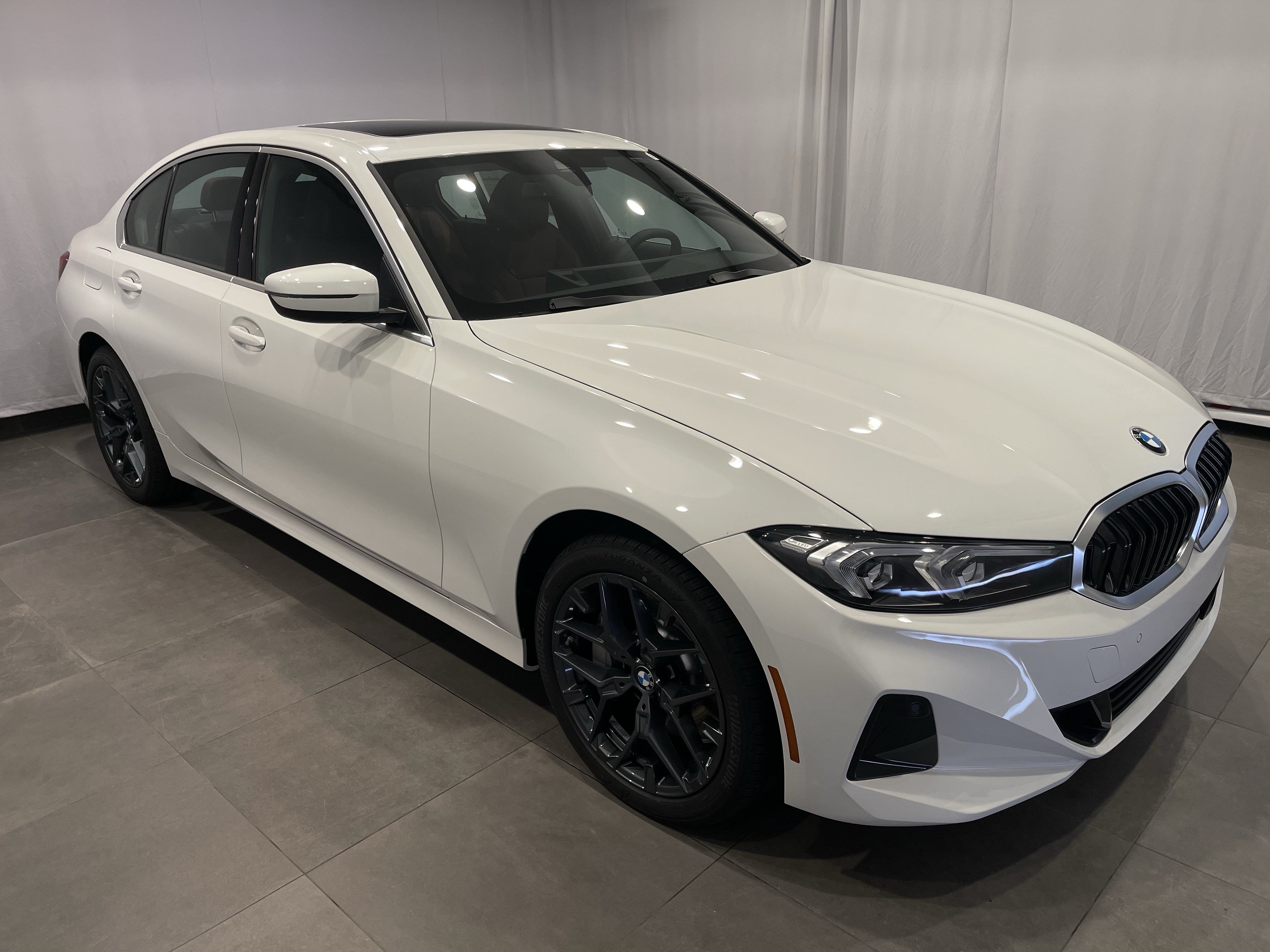 New 2026 BMW 330i xDrive Sedan