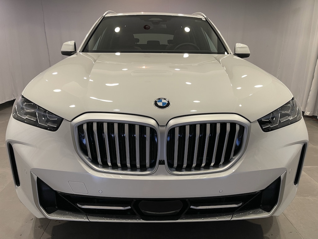 New 2026 BMW X5 xDrive40i SUV