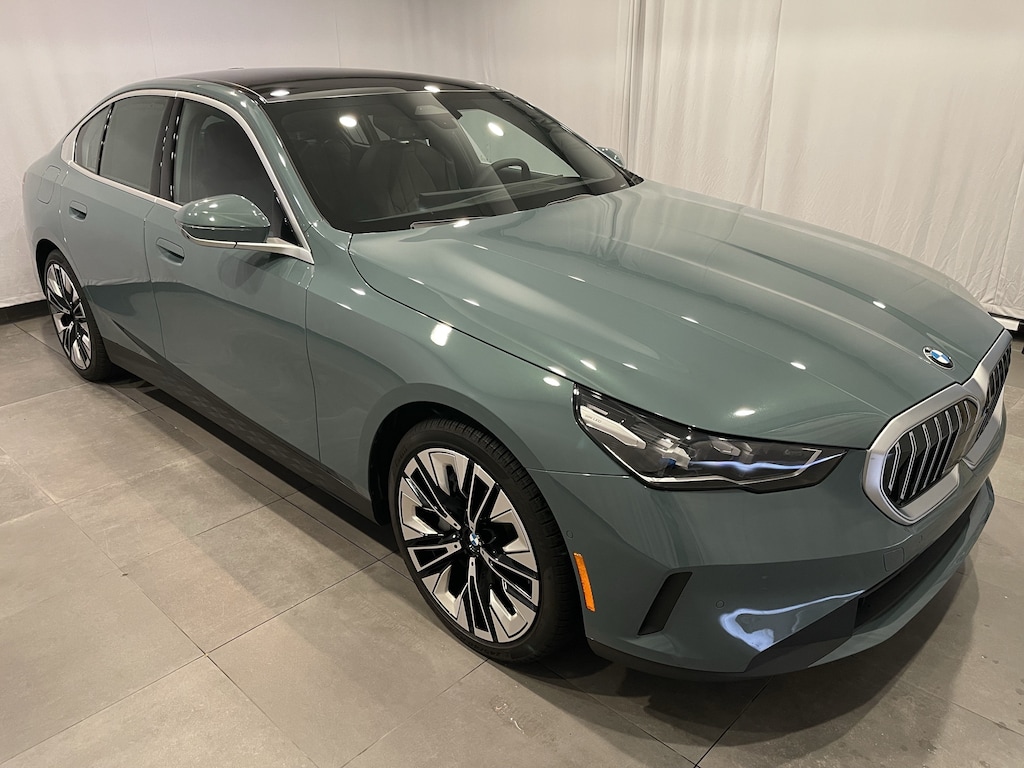 Used 2027 BMW 5 Series 540i xDrive Sedan