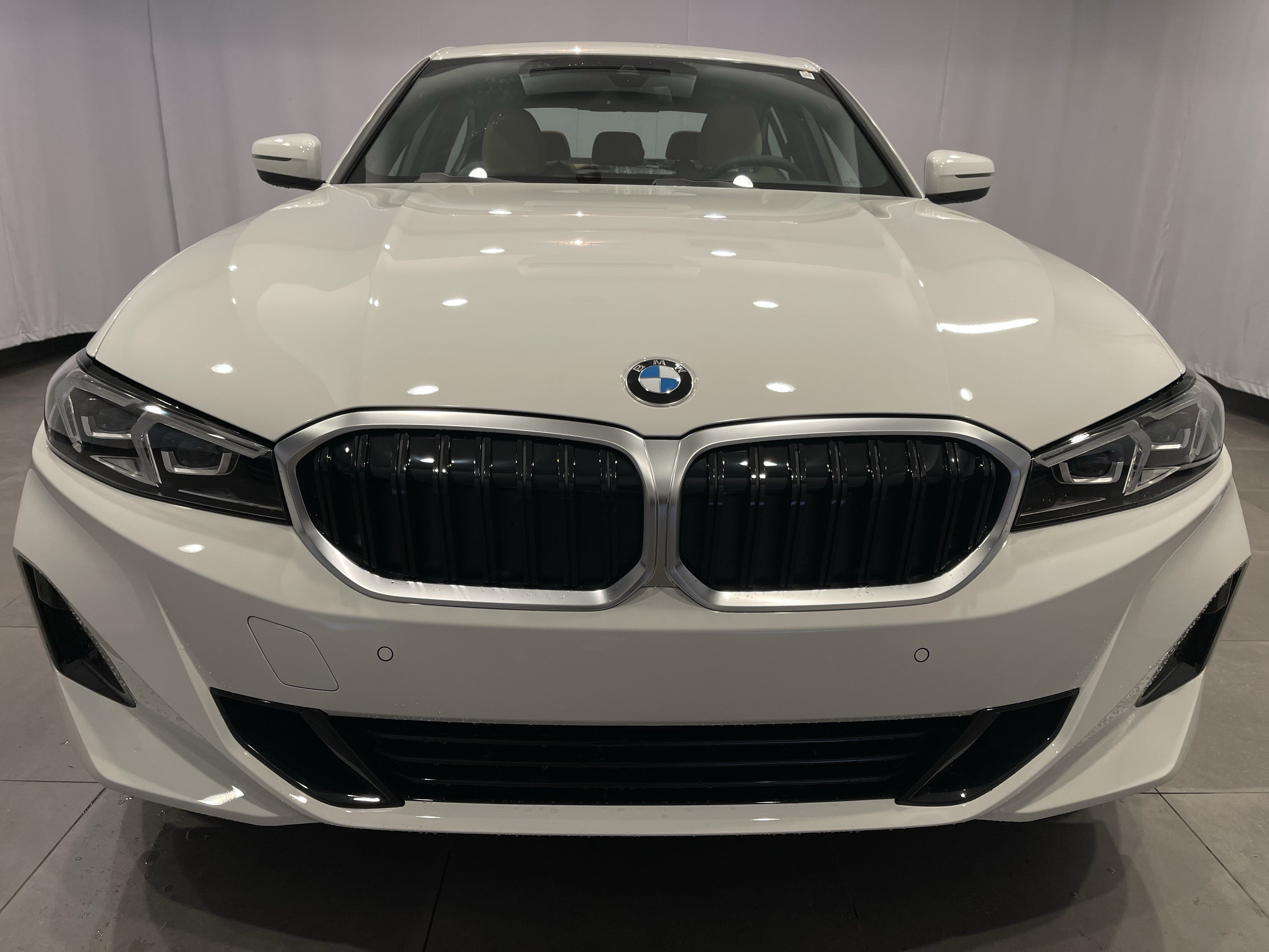 New 2026 BMW 330i xDrive Sedan