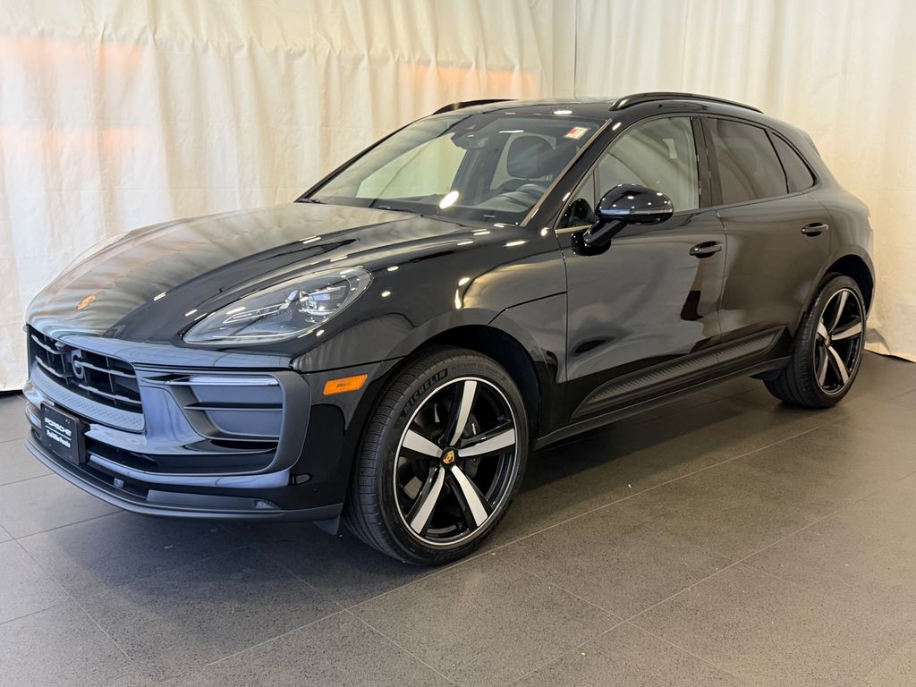 2026 Porsche Macan