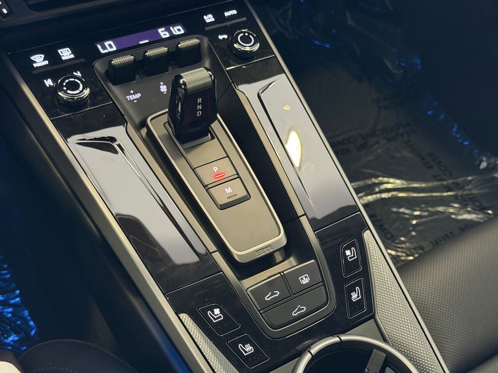 2026 Porsche 911 S - Photo 17