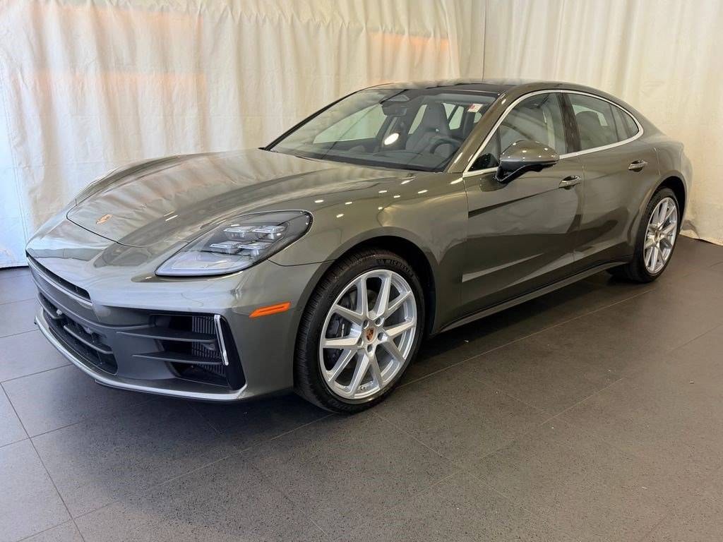 New 2026 Porsche Panamera 4 Hatchback