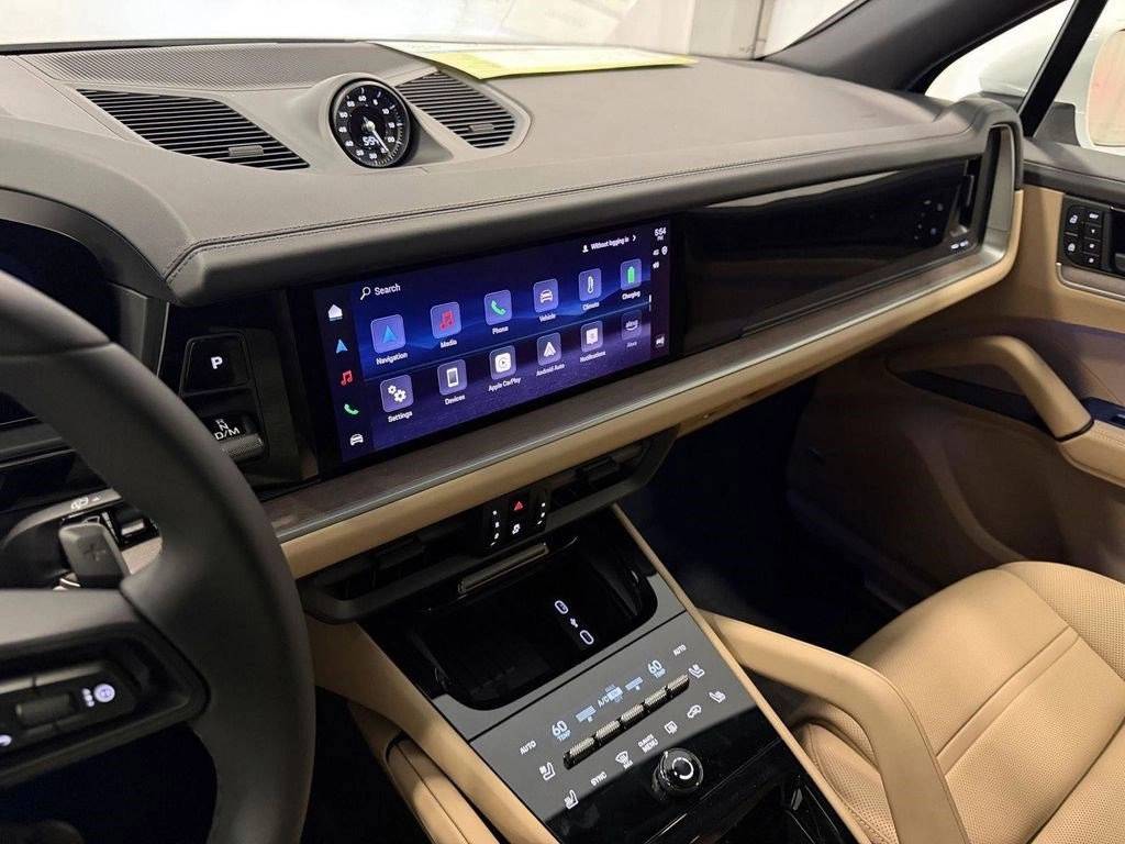 2026 Porsche Cayenne E-Hybrid - Photo 17