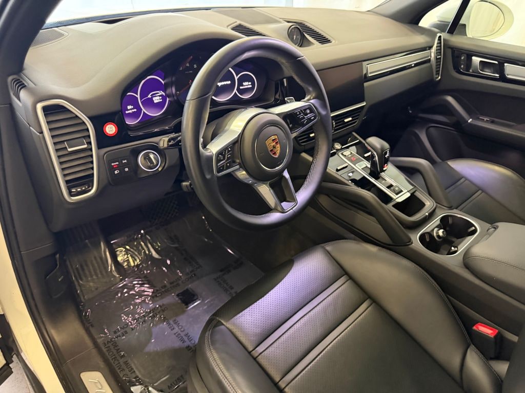 Certified 2023 Porsche Cayenne Platinum Edition SUV