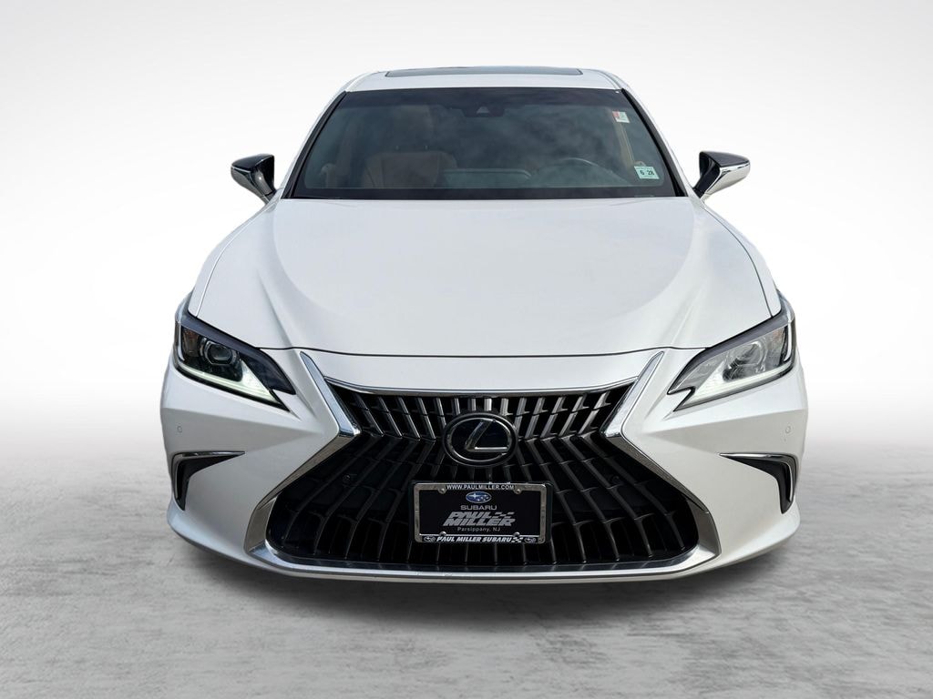 Used 2023 Lexus ES 350 Sedan