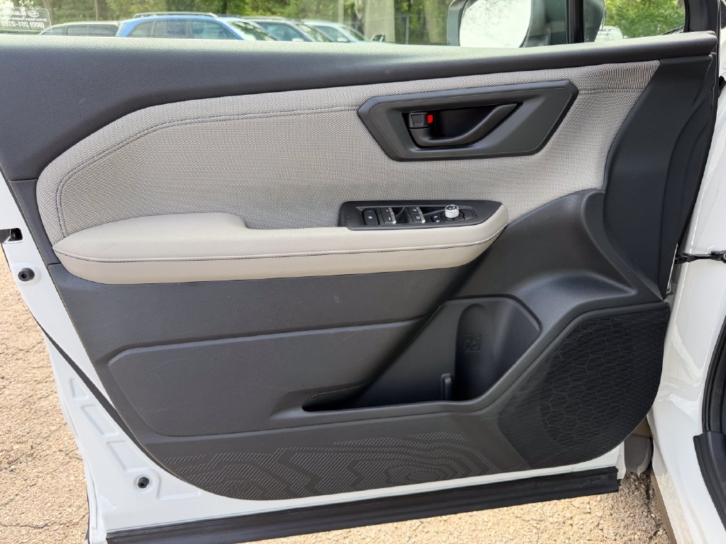 2026 Subaru Forester Premium - Photo 16