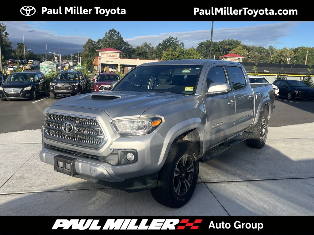 Used 2017 Toyota Tacoma TRD Sport TRD SPORT