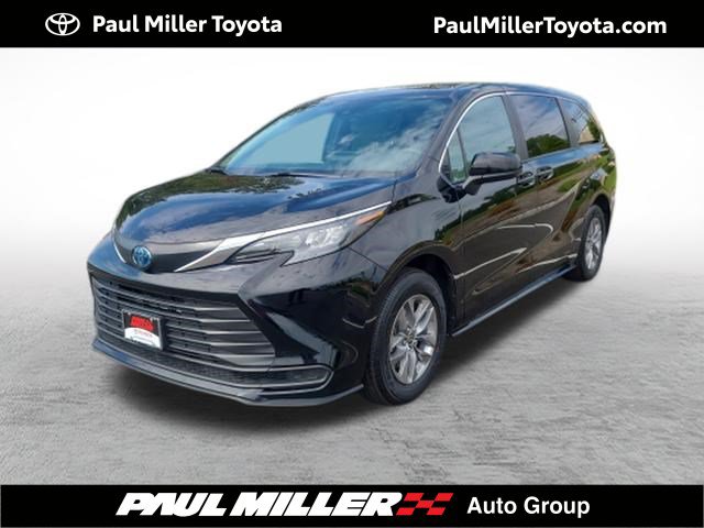2025 Toyota Sienna