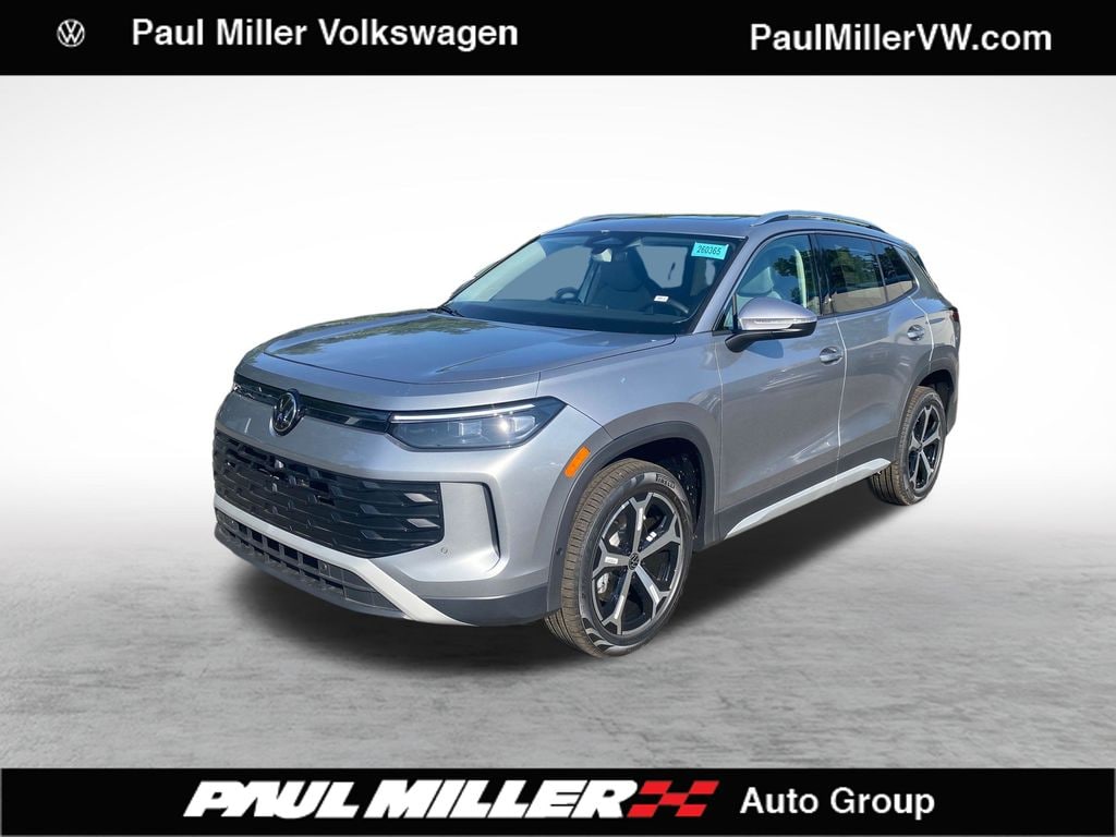 New 2026 Volkswagen Tiguan SE SUV