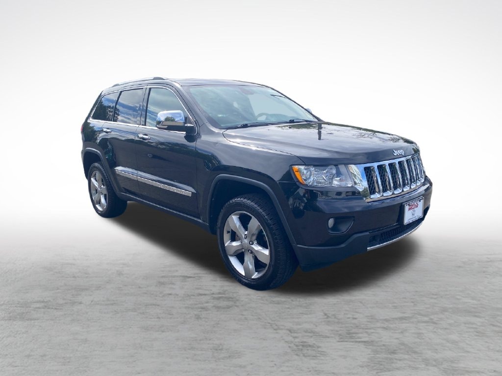 Used 2013 Jeep Grand Cherokee Overland SUV