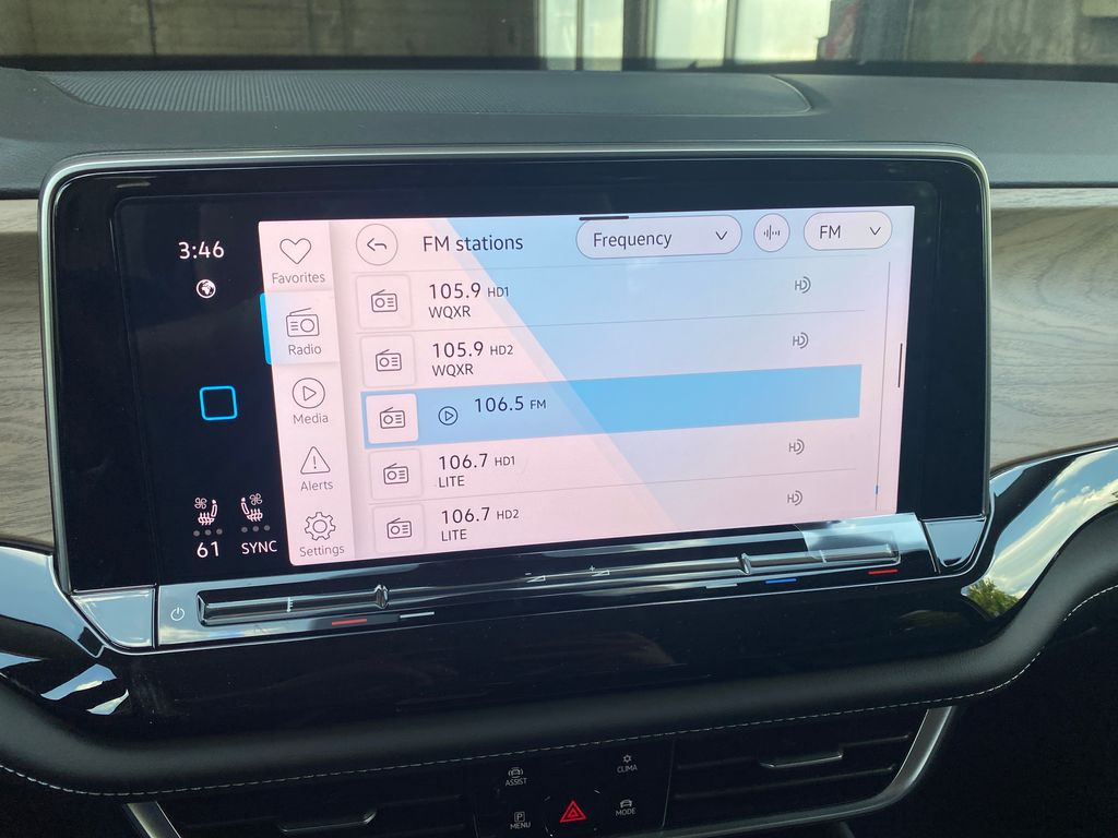 2026 Volkswagen Atlas SE w/Tech - Photo 22