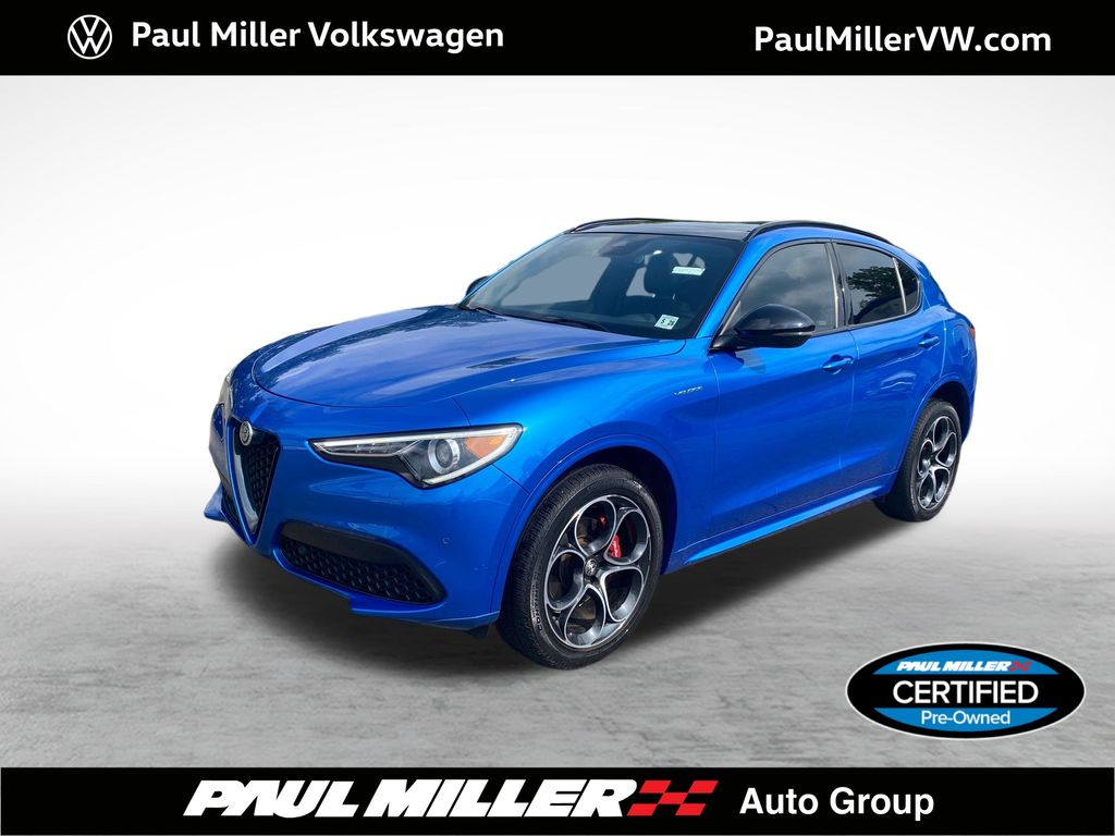 2023 Alfa Romeo Stelvio Veloce