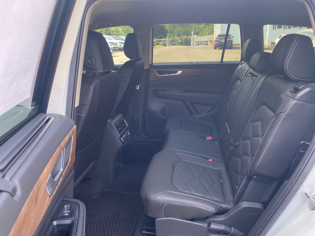 2026 Volkswagen Atlas SE w/Tech - Photo 23