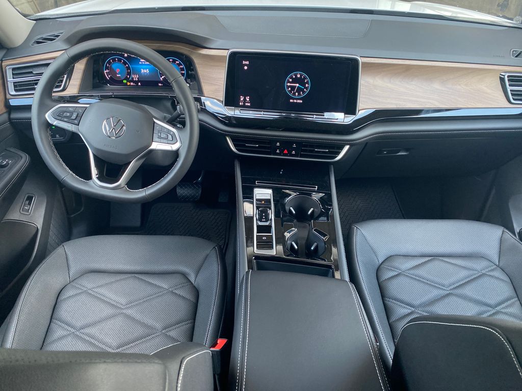 2026 Volkswagen Atlas SE w/Tech - Photo 16