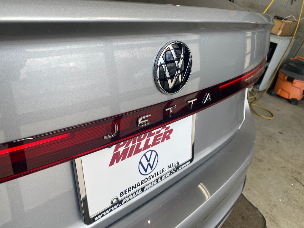 2026 Volkswagen Jetta Sport - Photo 24
