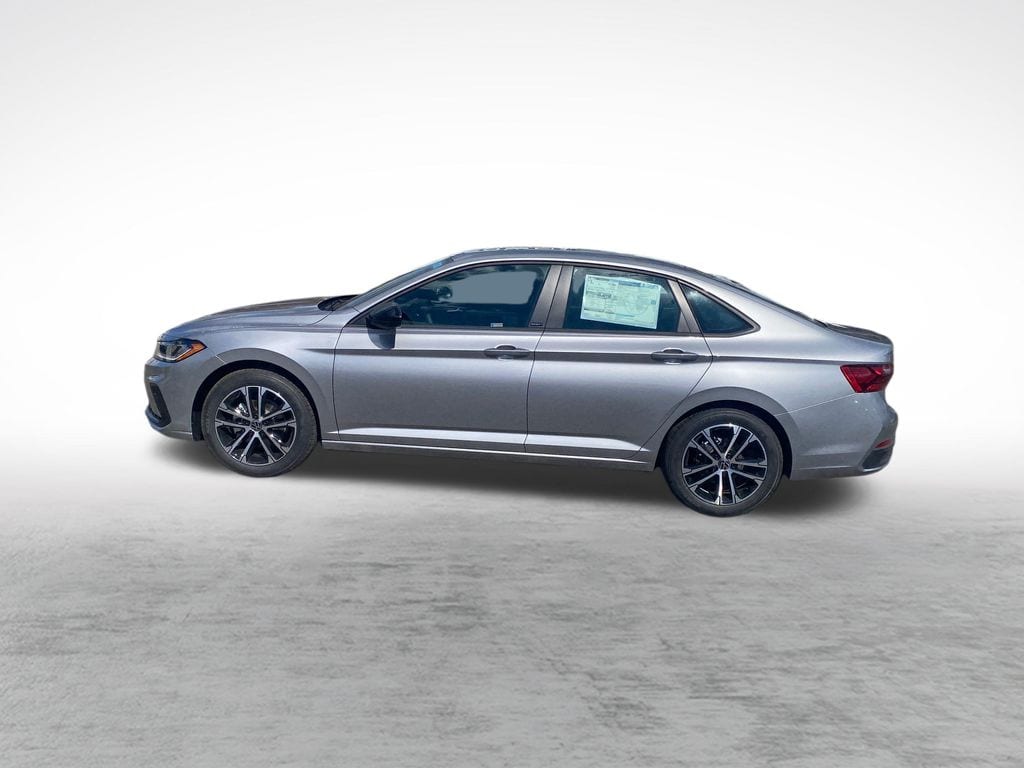 2026 Volkswagen Jetta Sport - Photo 10