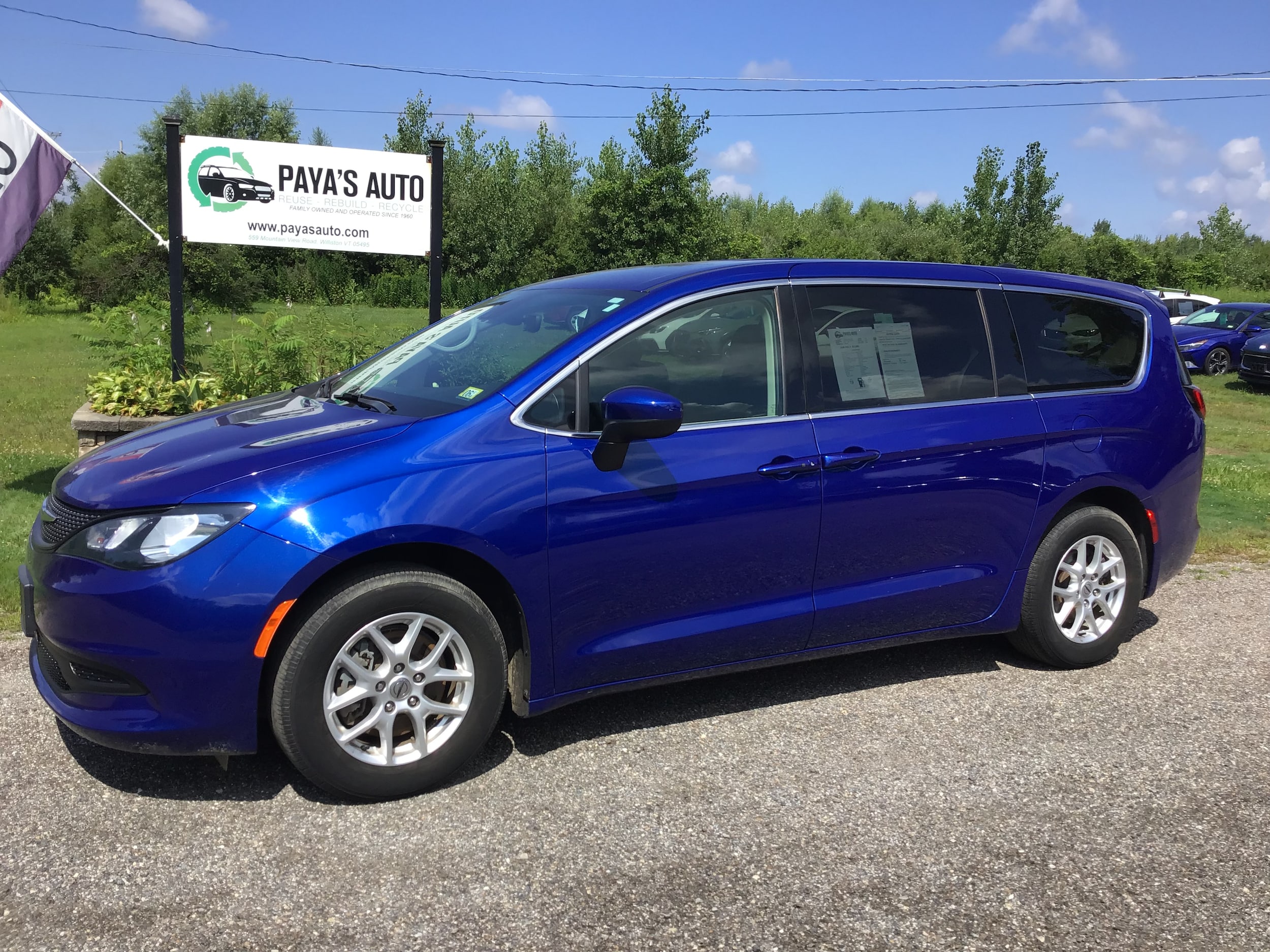 2021 Chrysler Voyager