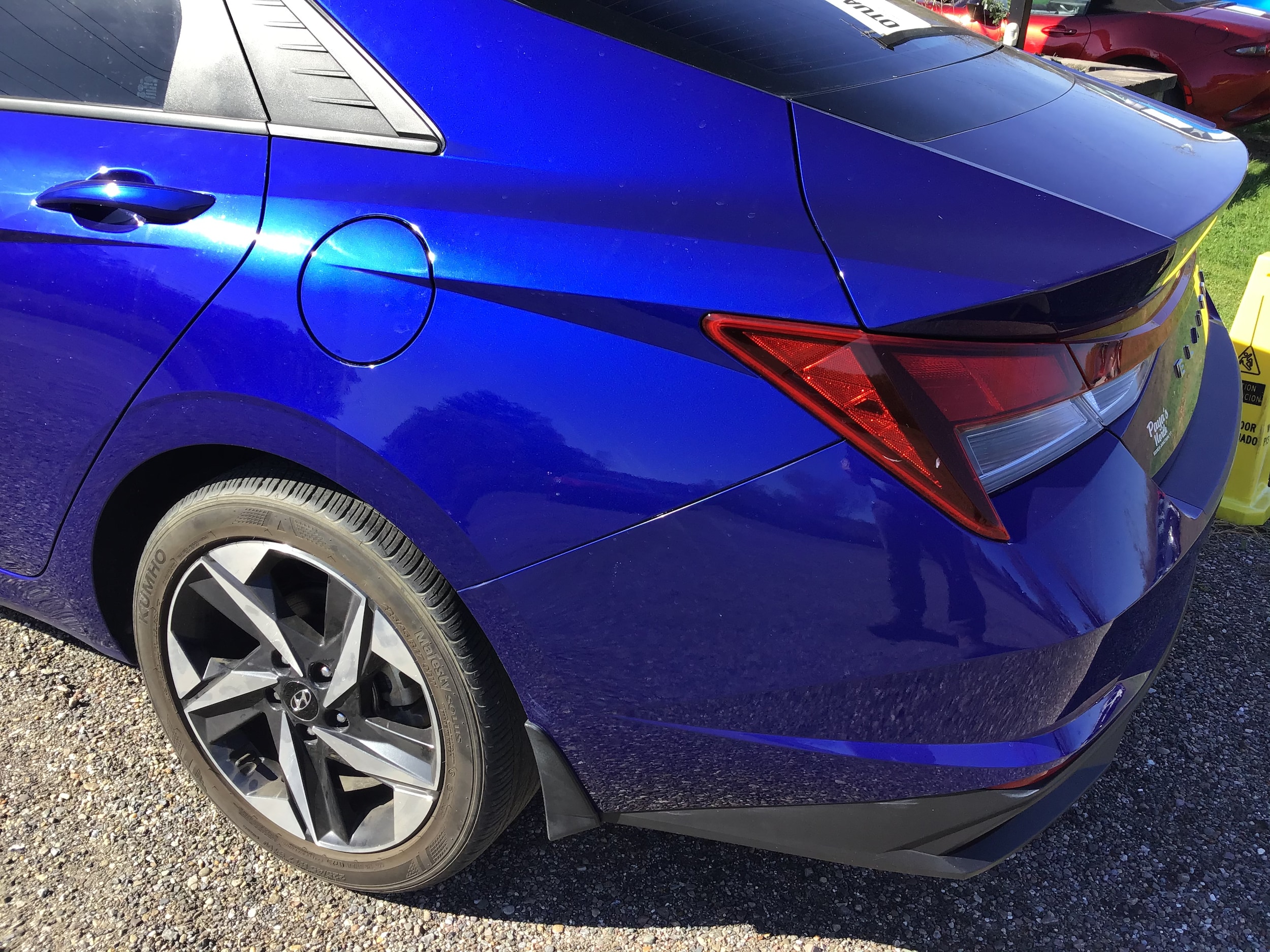 2023 Hyundai Elantra SEL - Photo 8