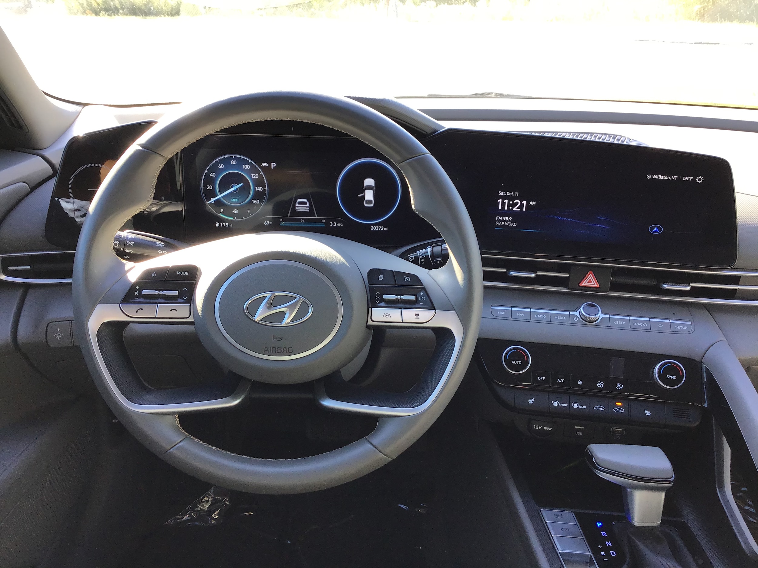 2023 Hyundai Elantra SEL - Photo 10