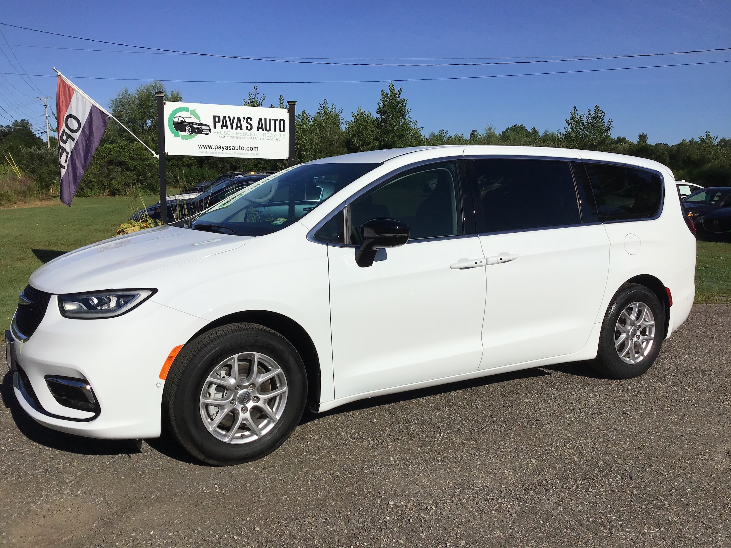 2024 Chrysler Pacifica