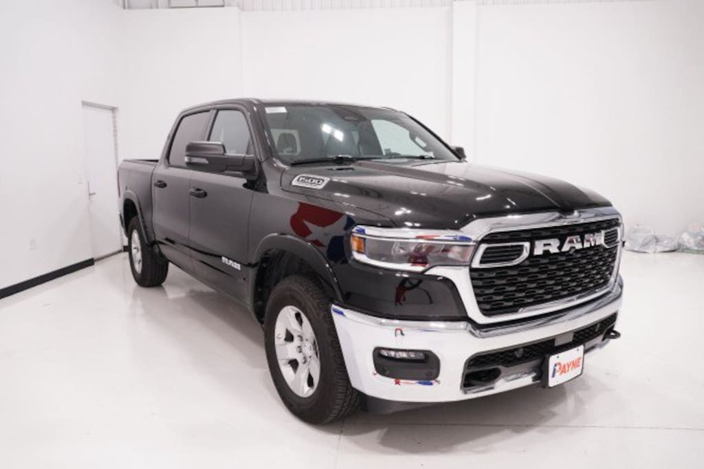 New 2026 Ram 1500 LONE STAR CREW CAB 4X4 5'7 BOX Pickup