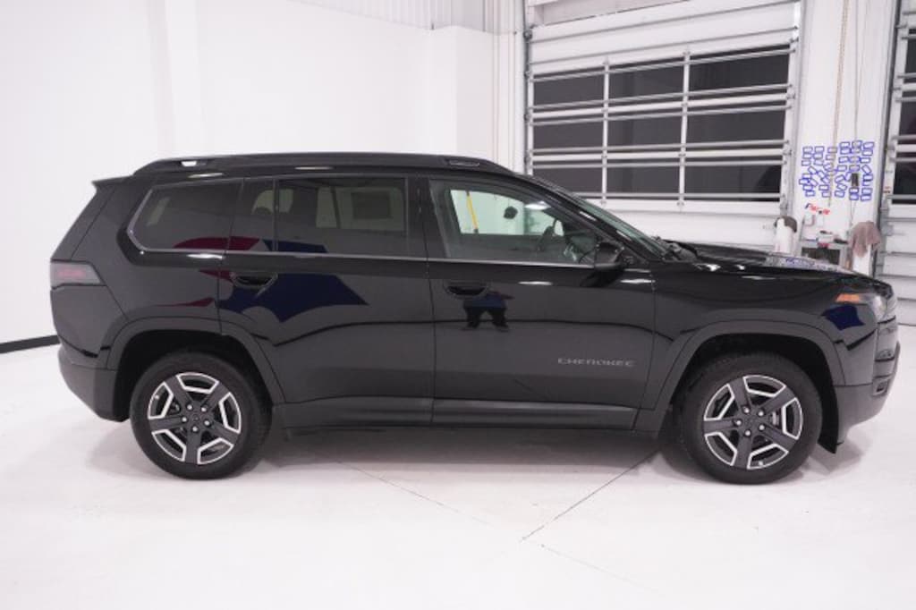New 2026 Jeep Cherokee LIMITED 4X4 Sport Utility