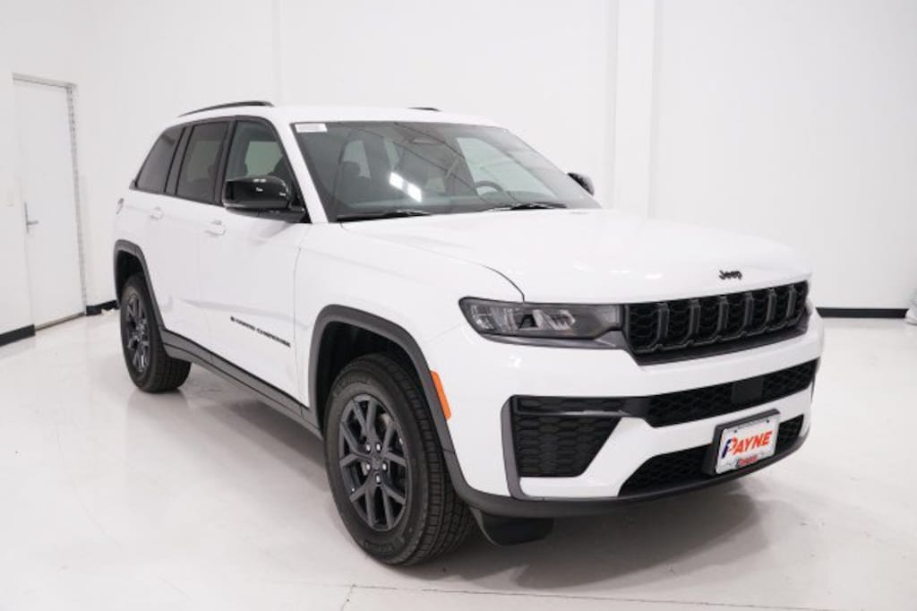 New 2027 Jeep Grand Cherokee LAREDO ALTITUDE 4X2 Sport Utility