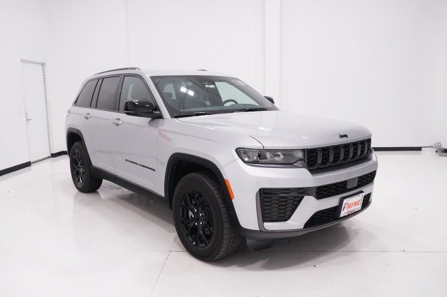 New 2026 Jeep Grand Cherokee LAREDO ALTITUDE 4X4 Sport Utility