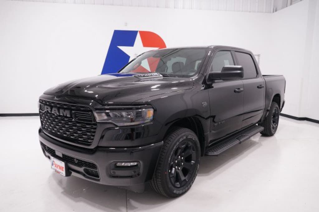 New 2027 Ram 1500 EXPRESS CREW CAB 4X4 5'7 BOX Pickup
