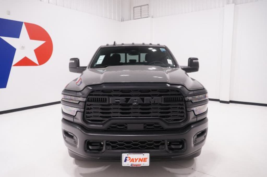 New 2027 Ram 3500 TRADESMAN CREW CAB 4X4 8' BOX Pickup
