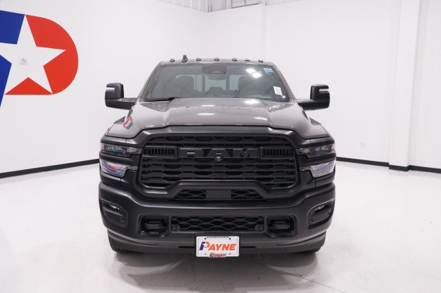 New 2027 Ram 3500 TRADESMAN CREW CAB 4X4 8' BOX Pickup