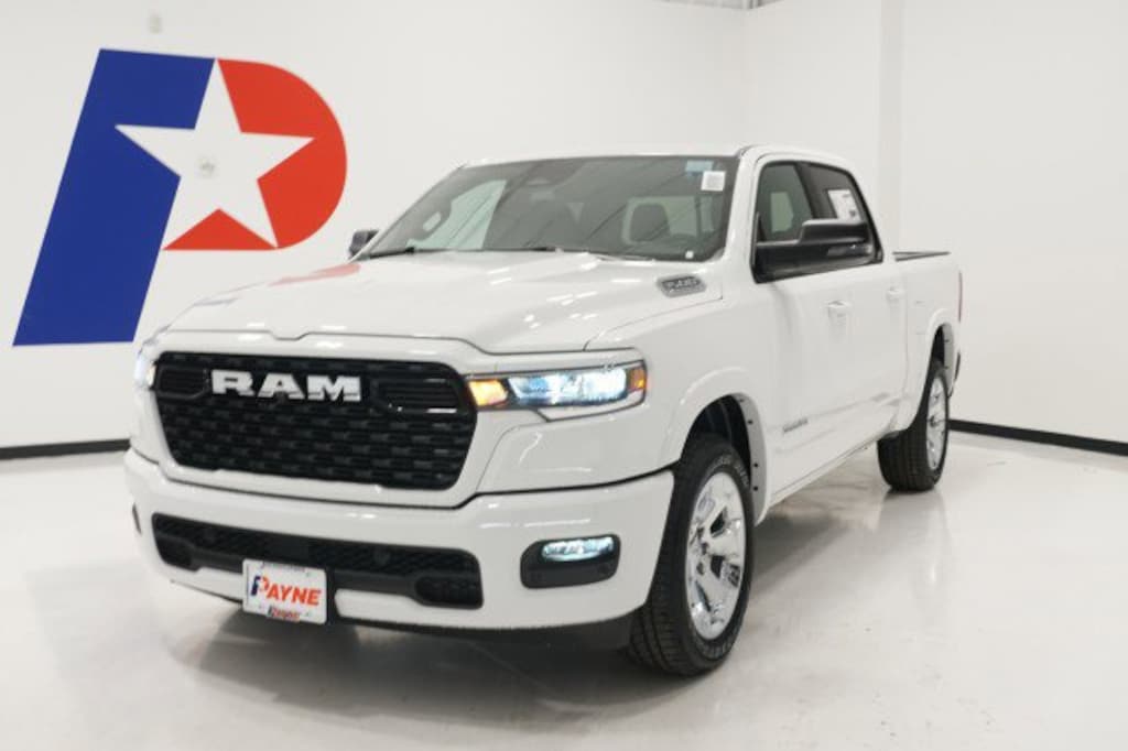 New 2026 Ram 1500 LONE STAR CREW CAB 4X2 5'7 BOX Pickup