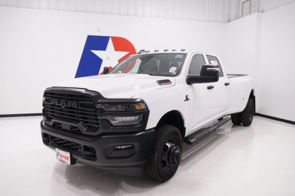 New 2027 Ram 3500 TRADESMAN CREW CAB 4X4 8' BOX Pickup