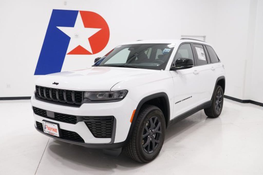 New 2027 Jeep Grand Cherokee LAREDO ALTITUDE 4X2 Sport Utility