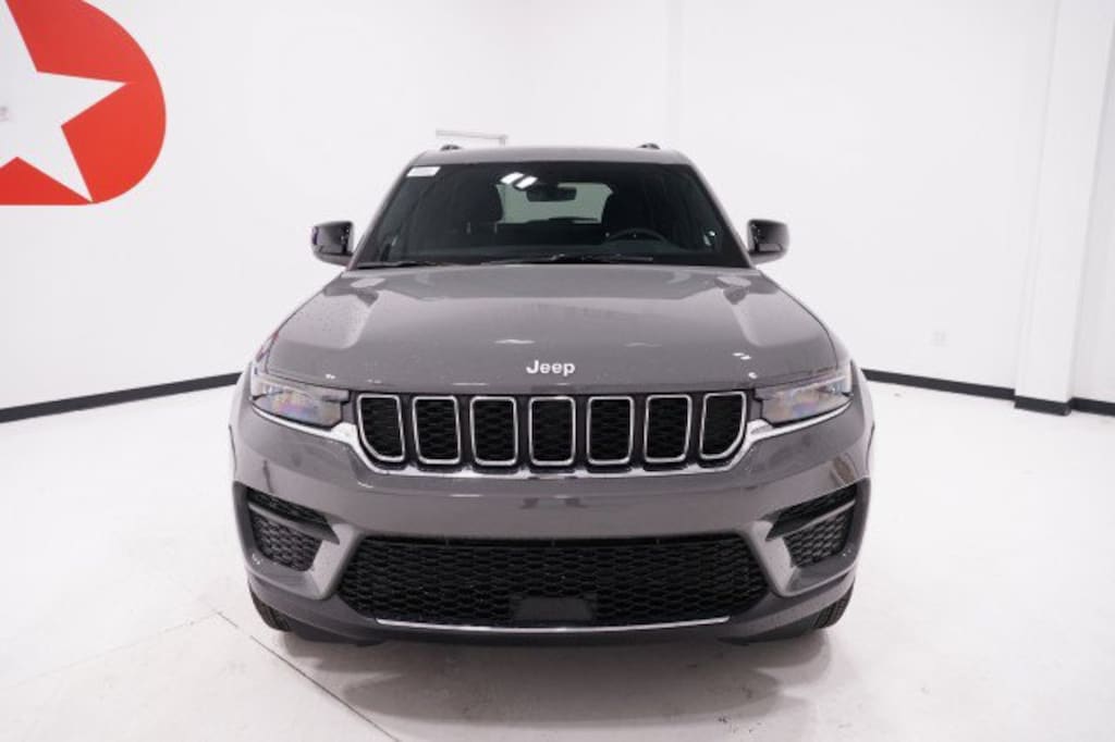 New 2027 Jeep Grand Cherokee LAREDO X 4X2 Sport Utility