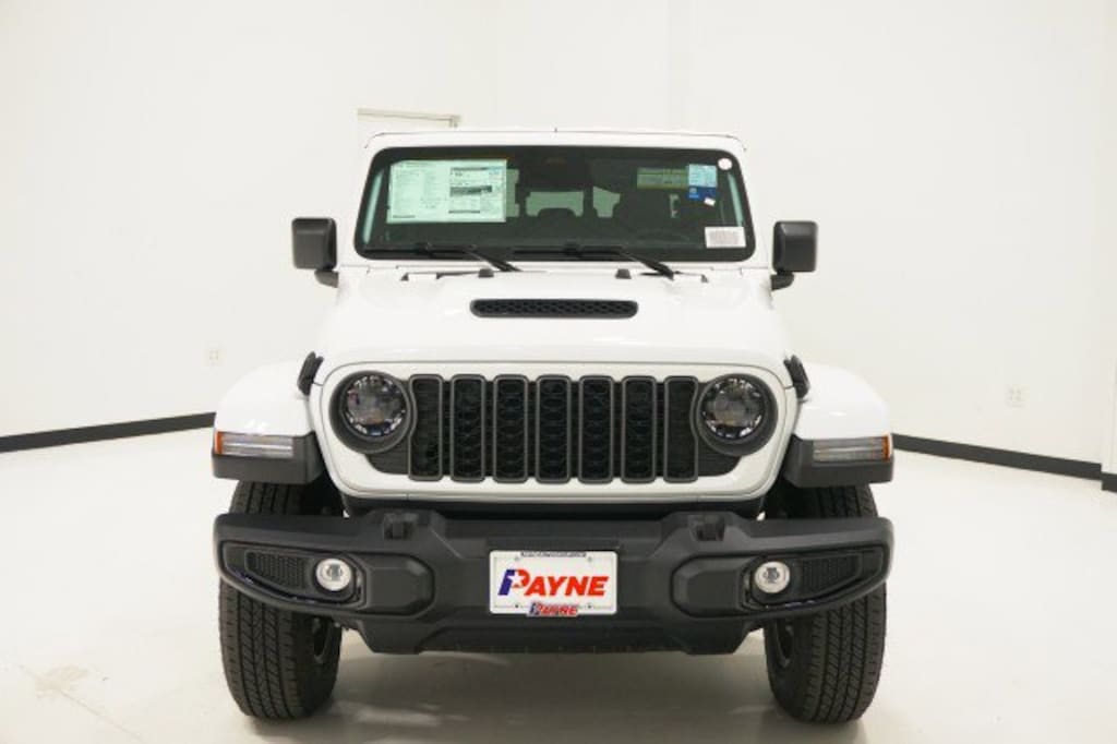 New 2026 Jeep Gladiator SPORT S 4X4 Pickup